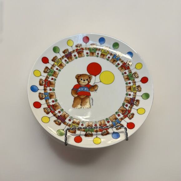 Vintage 1983 Enesco Lucy and Me Plate by Lucy Rigg – Bear with Balloons – 8.25” - Picture 2 of 5